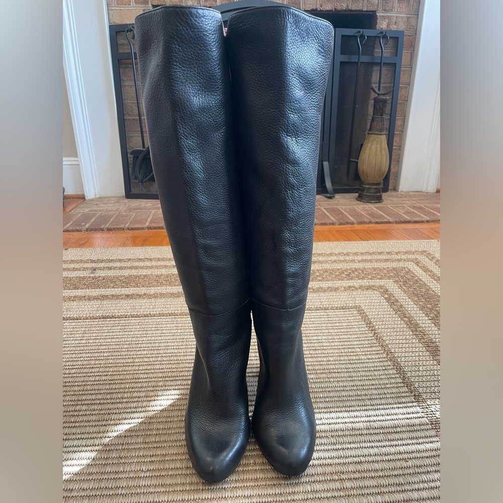 Vince Camuto Black Pebbled Leather Boots Size 8.5